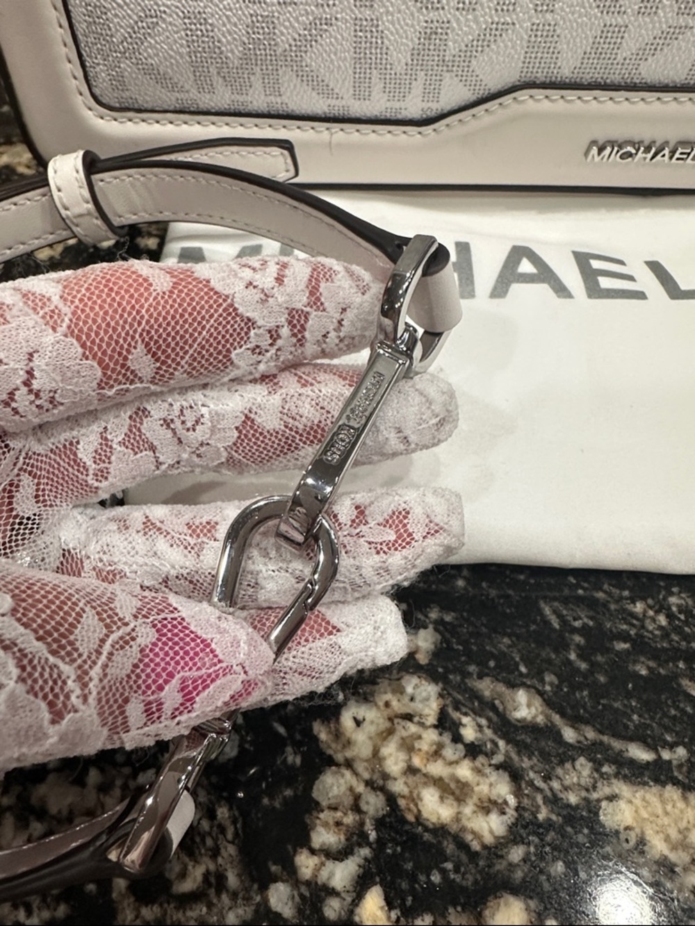 Michael Kors Jessie Signature Satchel - Picture 13 of 15